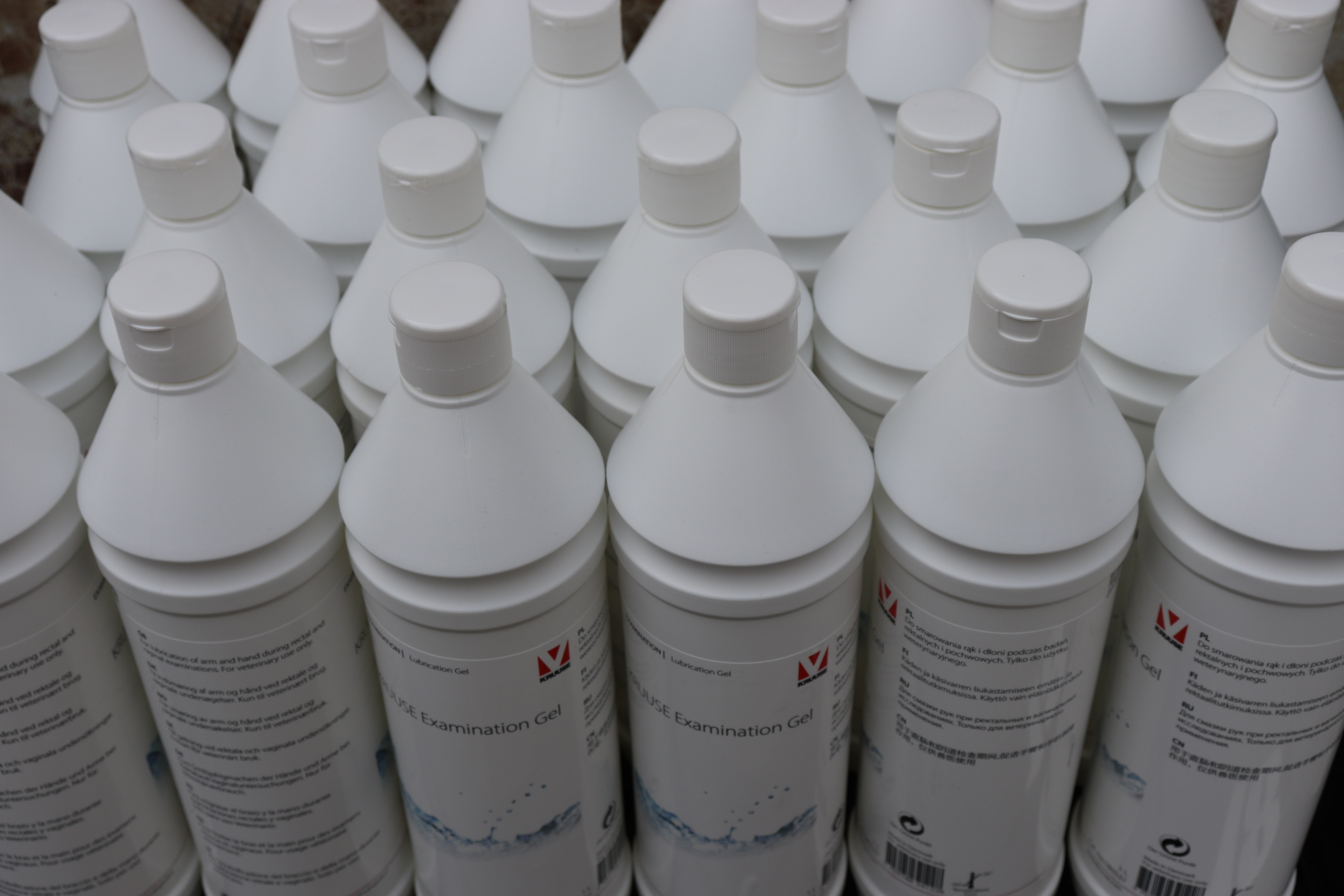 GEL BÔI TRƠN THÚ Y KRUUSE – GIẢI PHÁP HỖ TRỢ CHĂN NUÔI HIỆU QUẢ, AN TOÀN